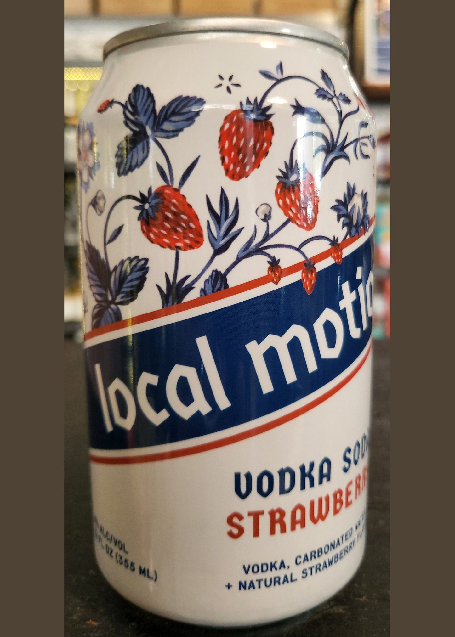 LOCAL MOTION Vodka Soda Strawberry