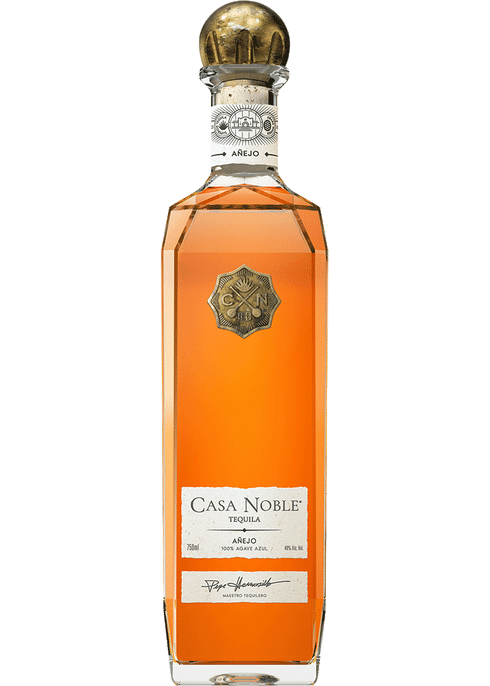 CASA NOBLE Tequila Añejo