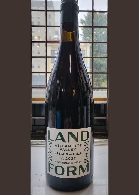 LAND FORM Pinot Noir 2022